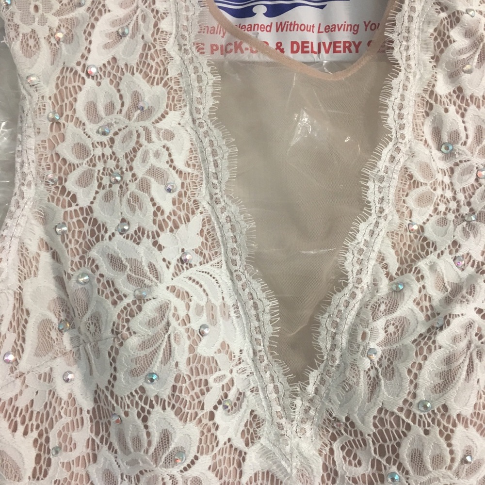 Full Length Betsy & Adam White Lace formal dress - Picture 2 of 5